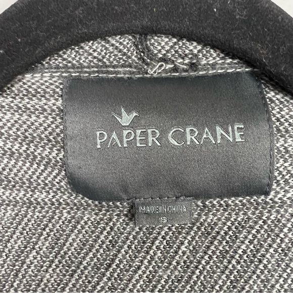 Paper Crane Gray White Chevron Stripe Open Front Hi Low Sleeveless Sweater Small - Picture 6 of 8